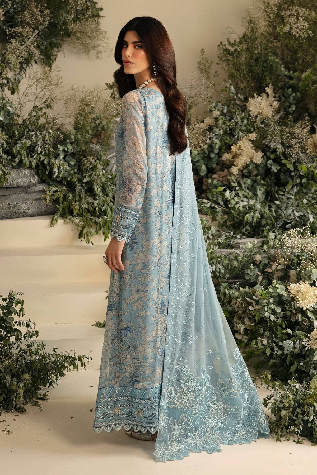 img_nureh_amaya_luxury_lawn_awwal_boutique