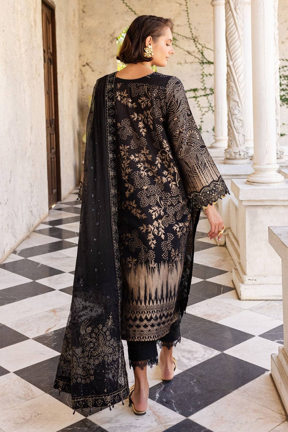 img_nureh_summer_jacquard_exclusive_lawn_awwal_boutique