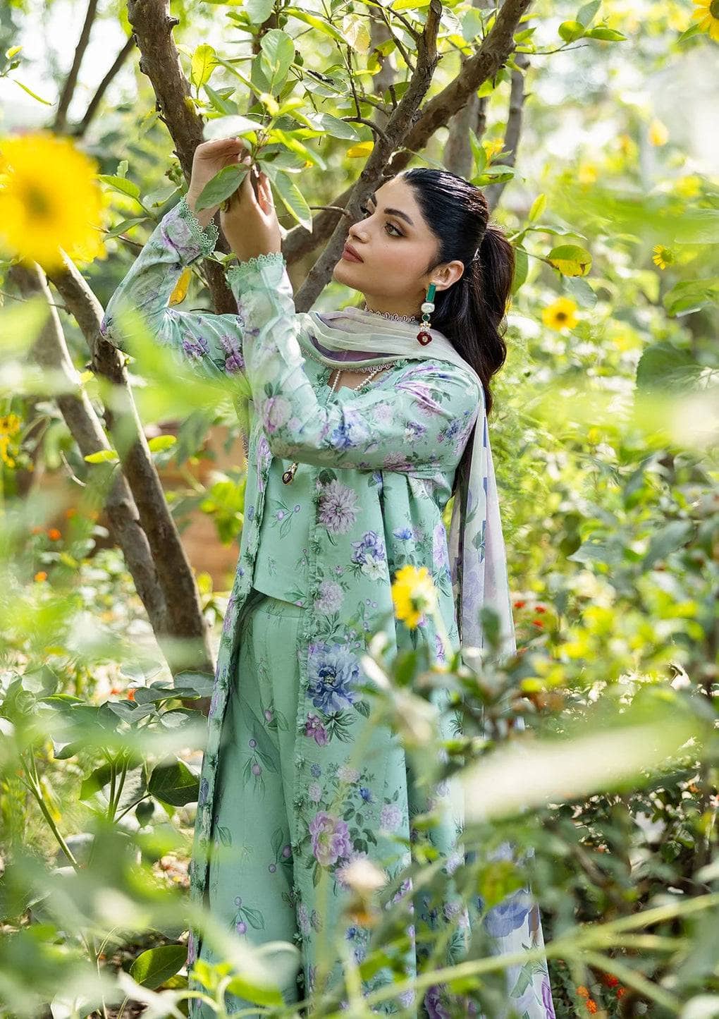 img_elaf_prints_with_chiffon_dupatta_awwal_boutique