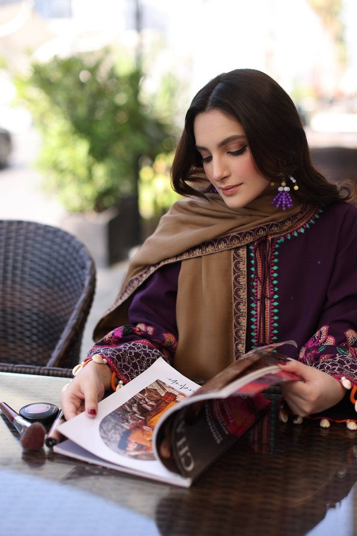 img_charizma_naranji_khaddar_woolen_shawl_collection_awwal_boutique