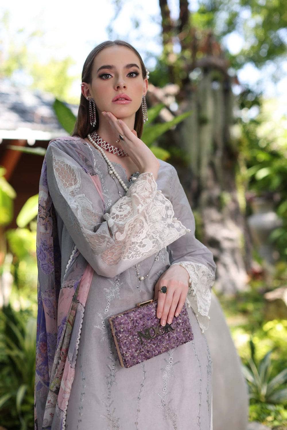 img_saadia_asad_noor_chikankari_lawn_awwal_boutique