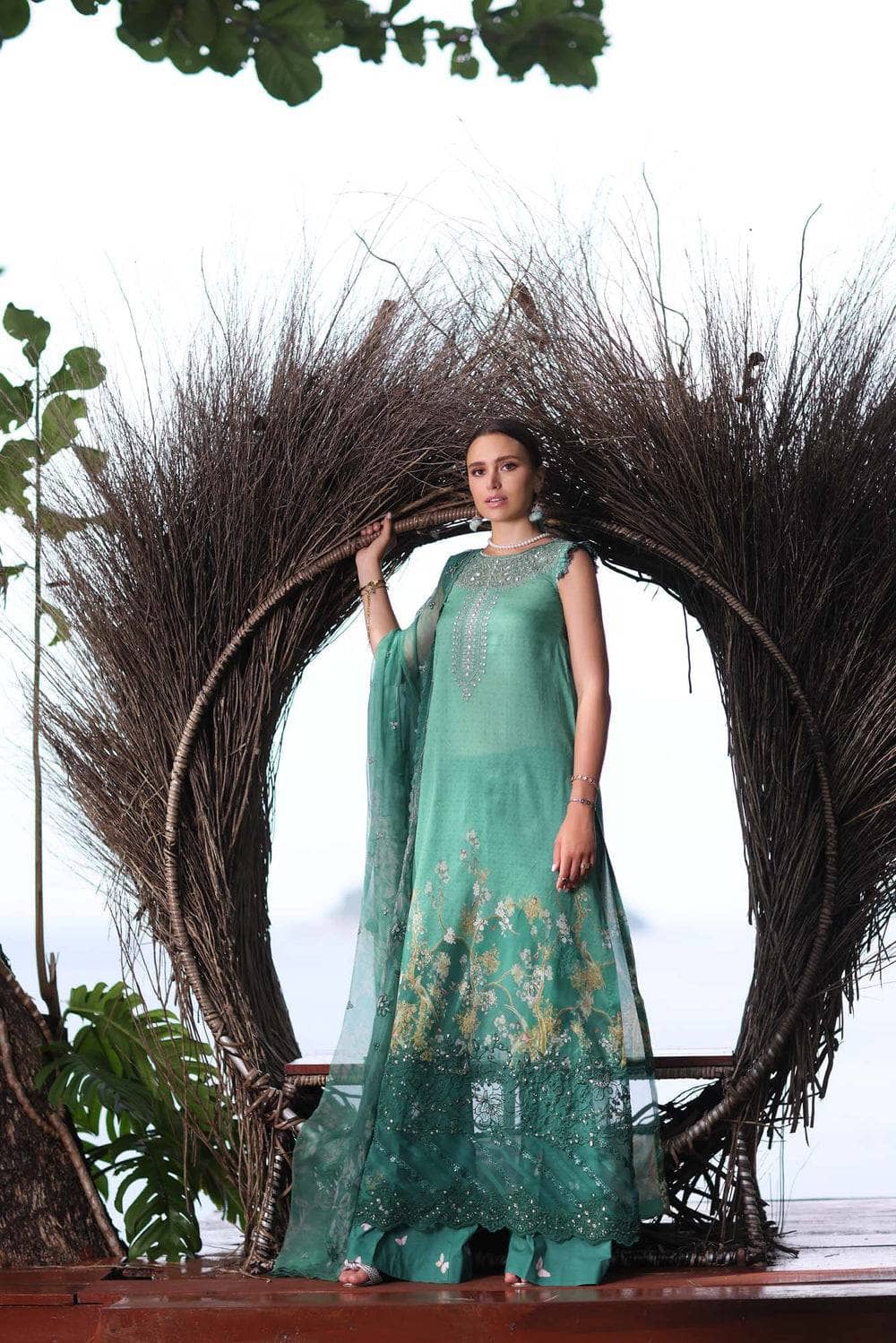 img_saadia_asad_noor_luxe_printkari_awwal_boutique