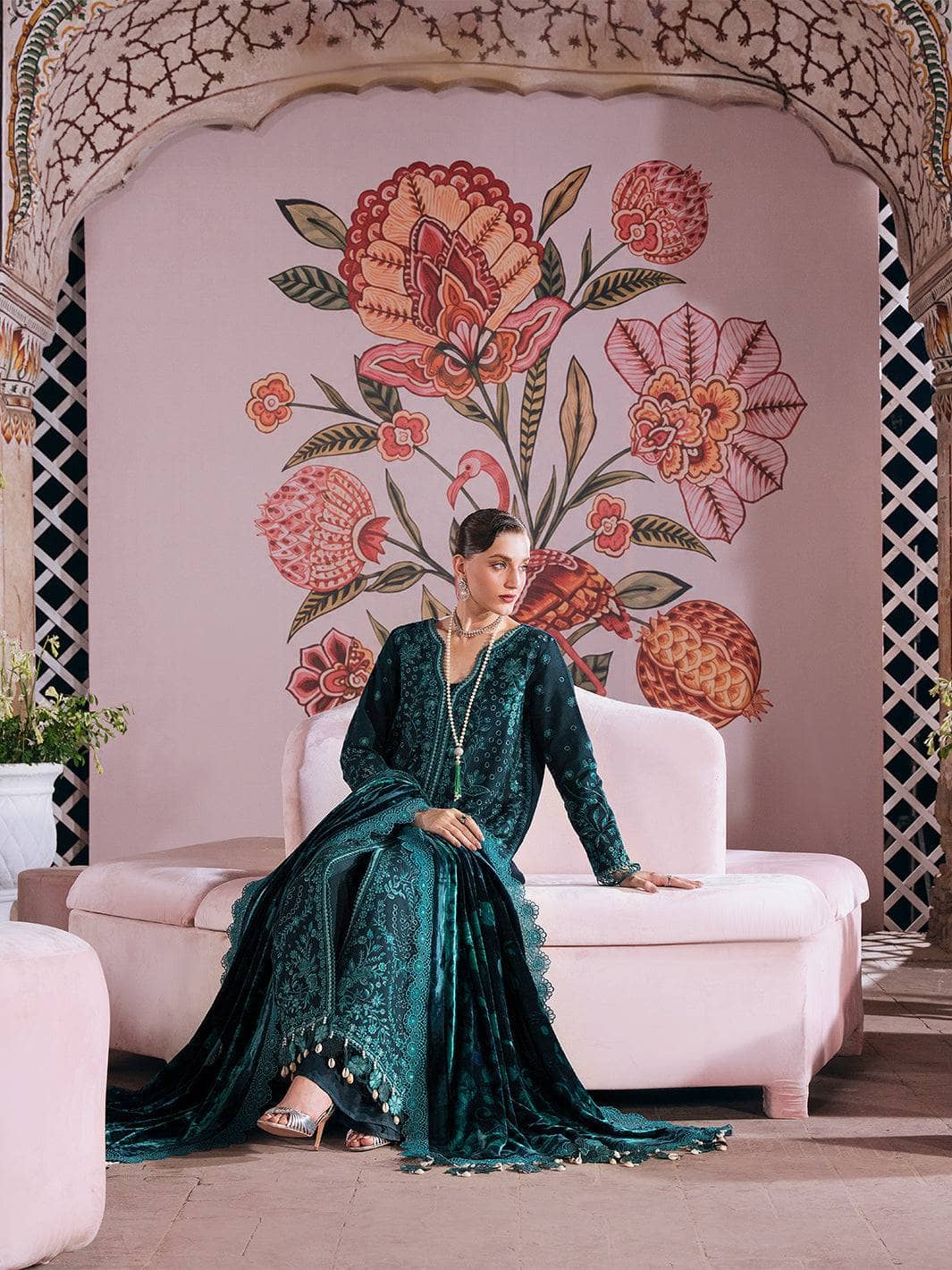 Mahnur Amelia Luxury Winter 26/Velvet Palachi Shawl/Corduroy/Rich Teal/AM 06