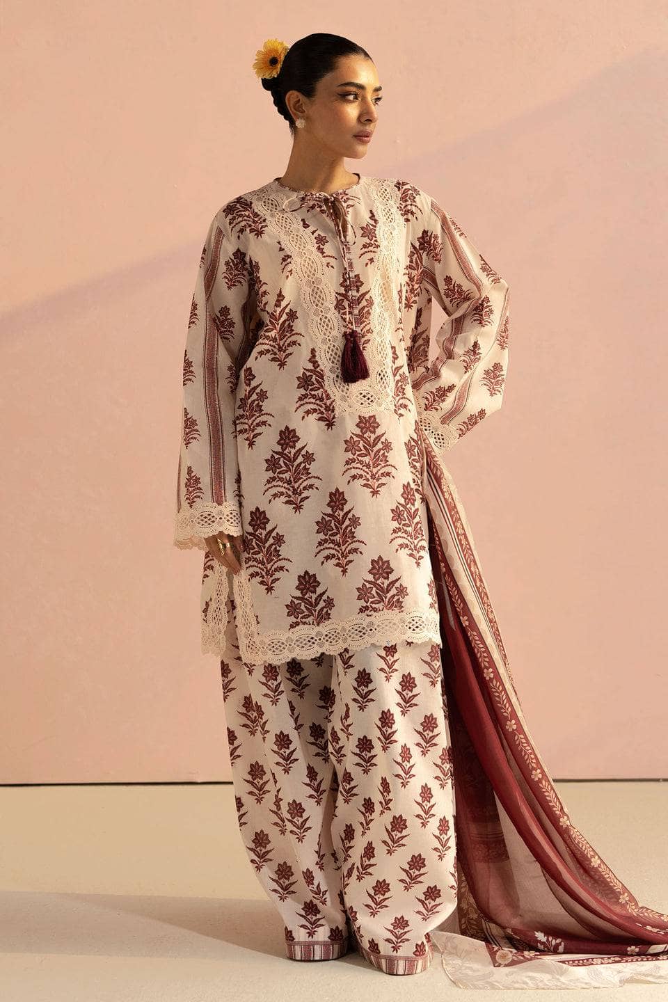 img_zara_shahjahan_coco_prints_awwal_boutique