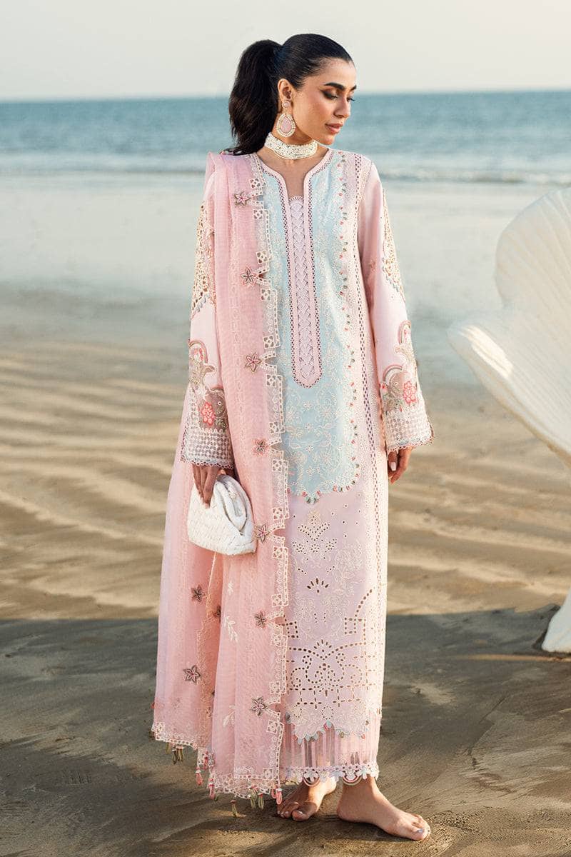 img_qalamkar_luxury_sahil_lawn_23_awwal_boutique