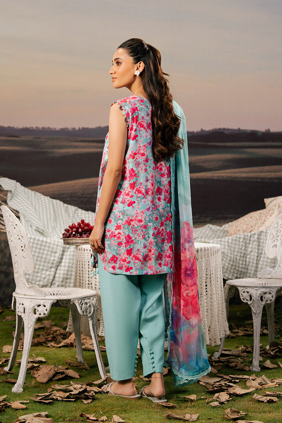 Maria B M Basics 25/Fall-Winter/Embroidered Arabic Lawn Suit | MB-PFUS25-10A/Sky Blue