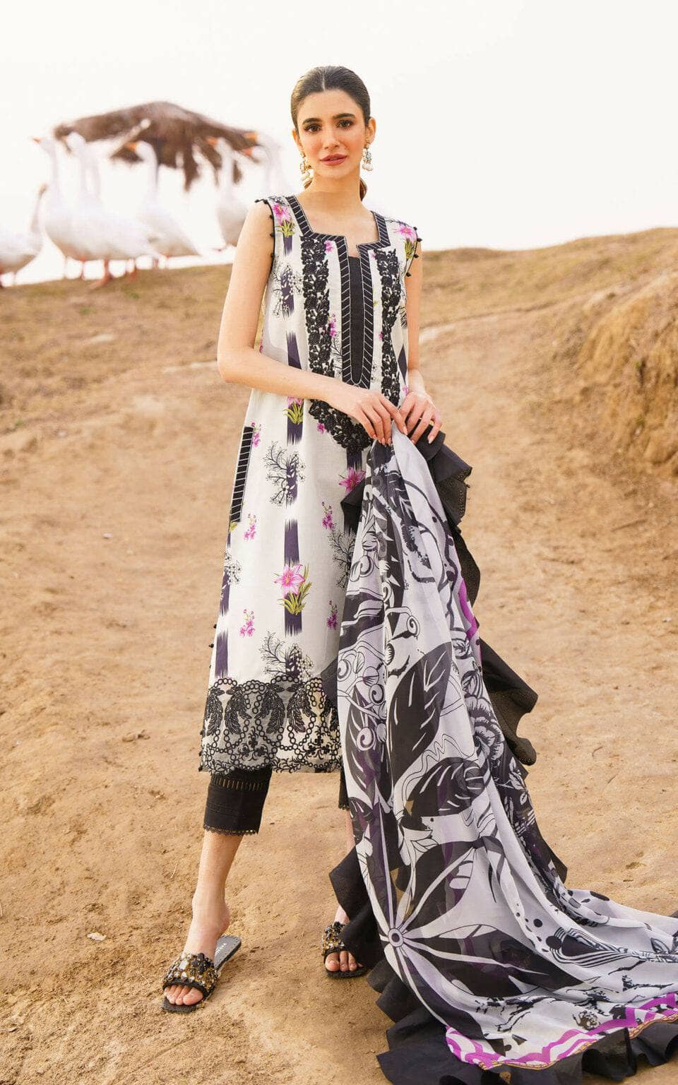 img_asifa_and_nabeel_lawn_awwal_boutique