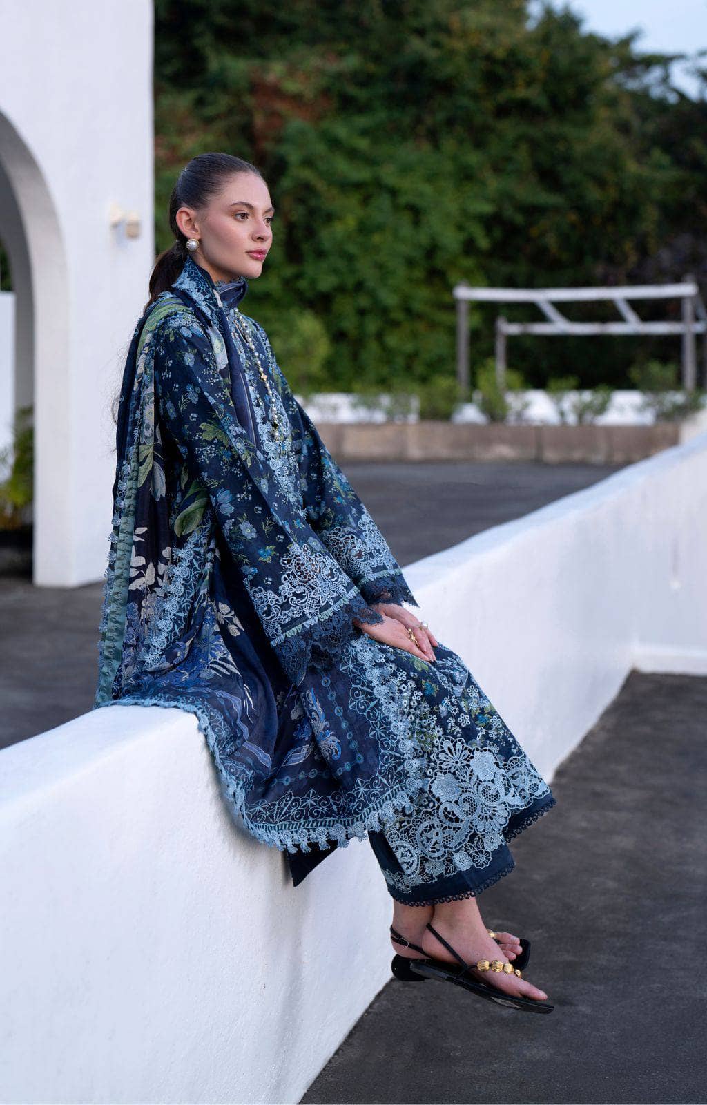 img_ajr_couture_printkari_awwal_boutique