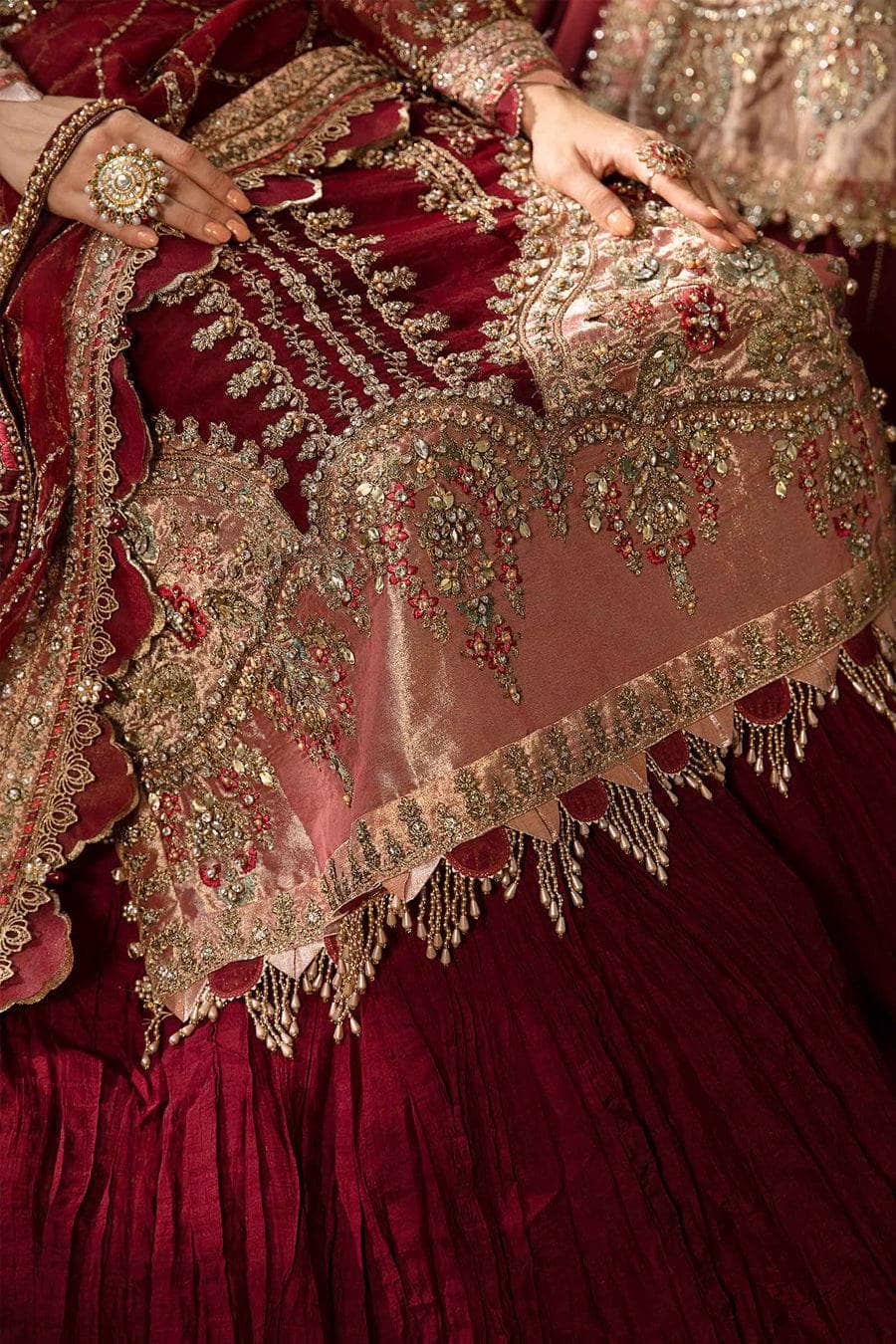 img_mbroidered_maria_b_awwal_boutique