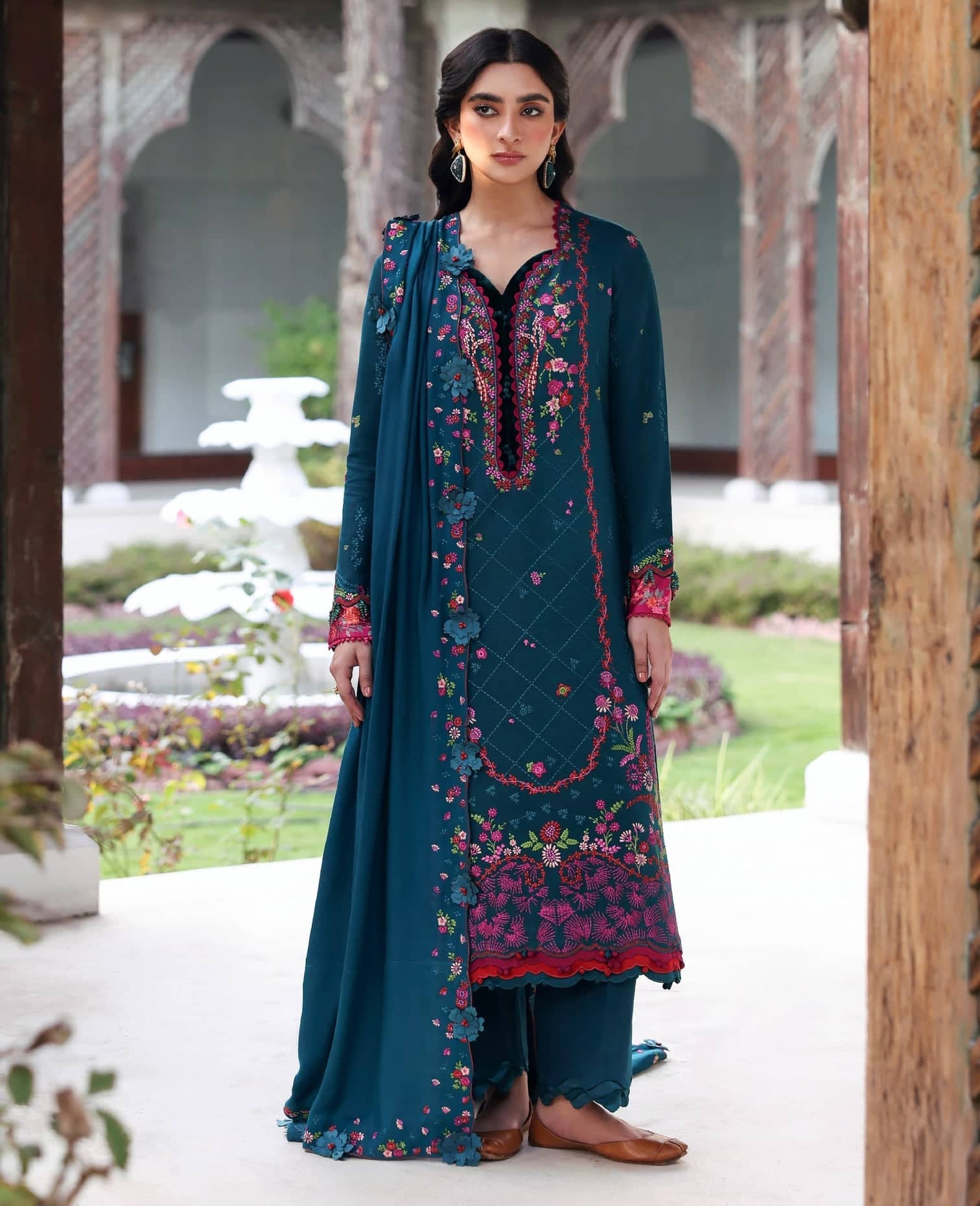 img_republic_womens_wear_winter_awwal_boutique