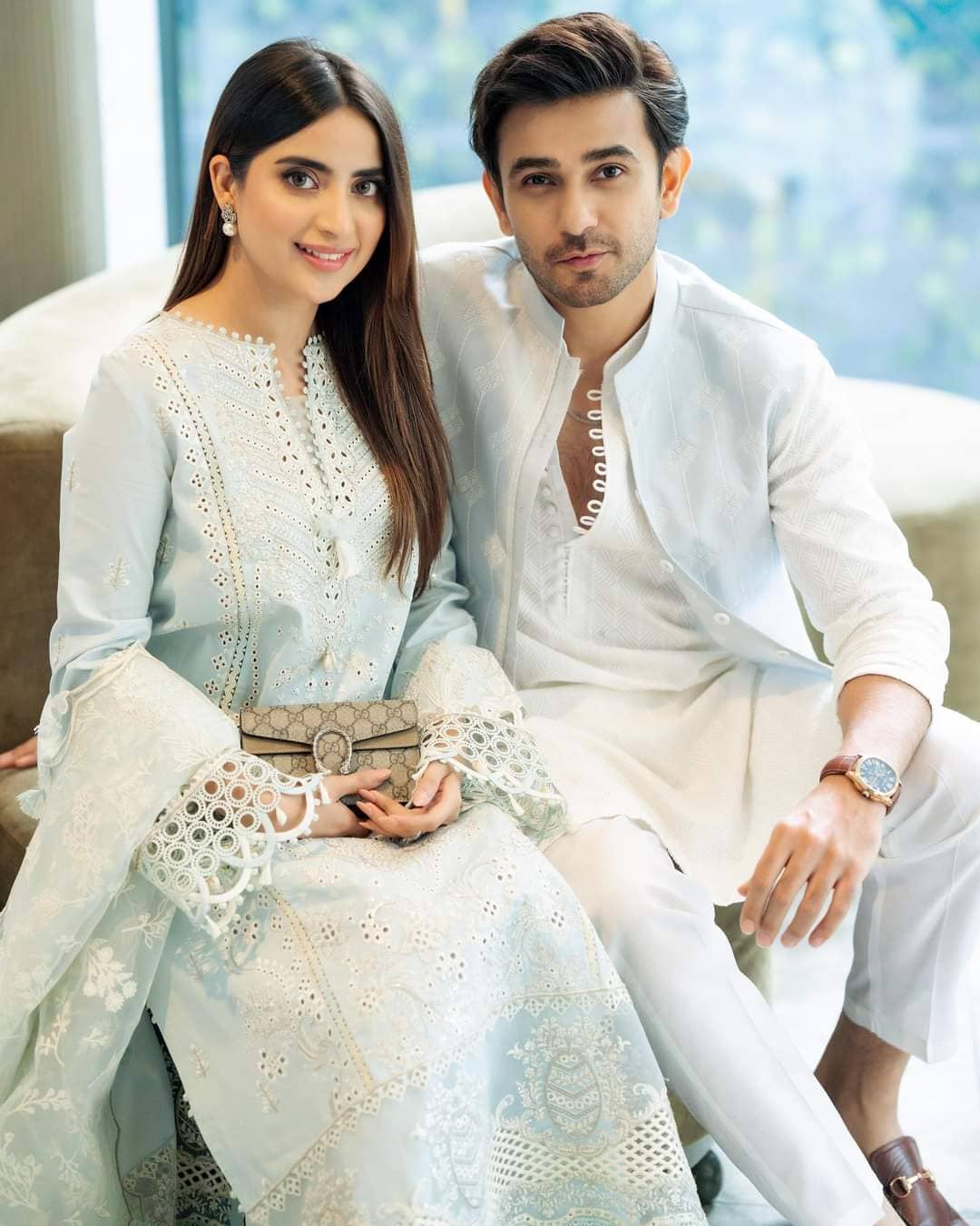 img_qalamkar_luxury_lawn_awwal_boutique