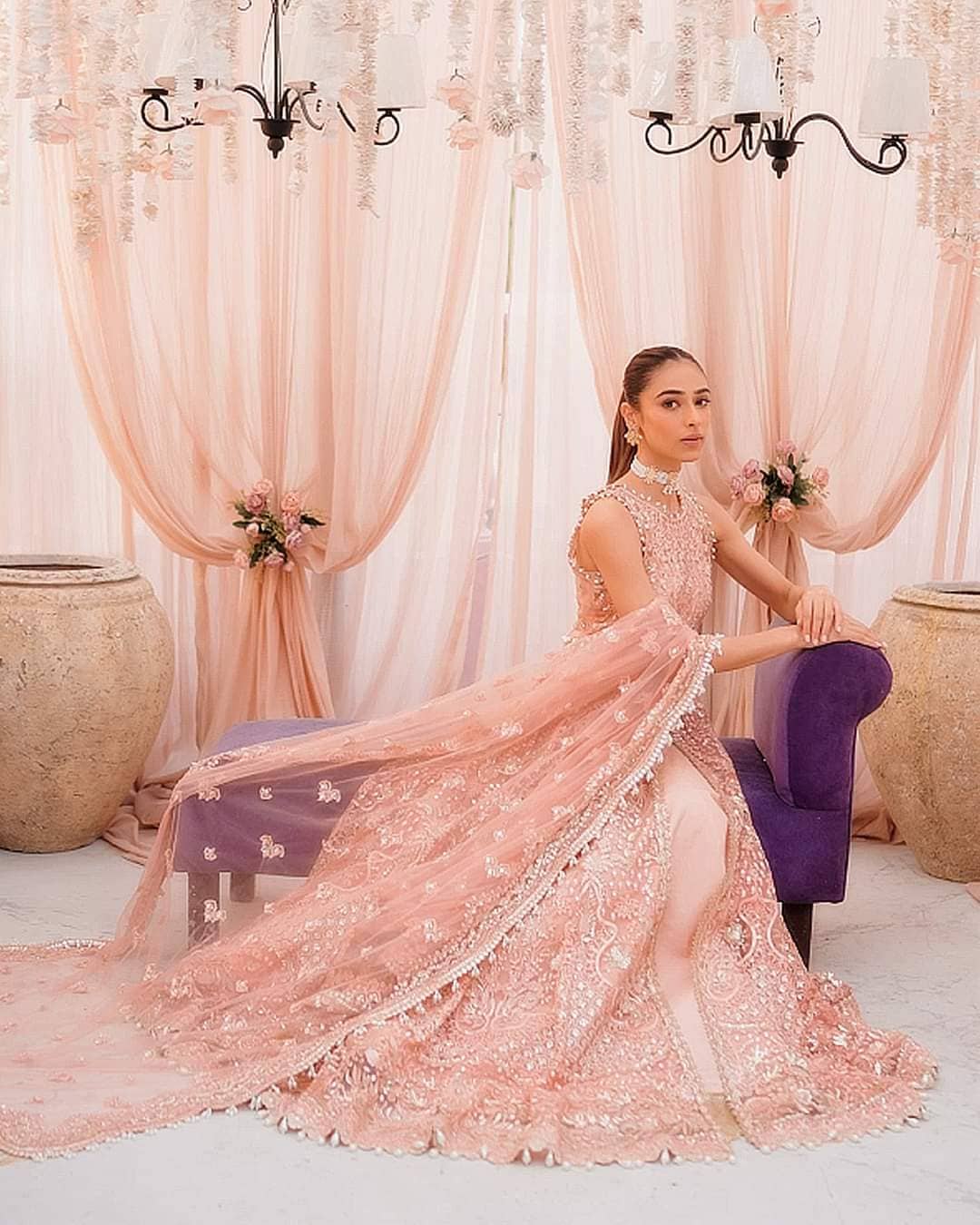 img_spottee_in_afrozeh_dastaangoi_awwal_boutique