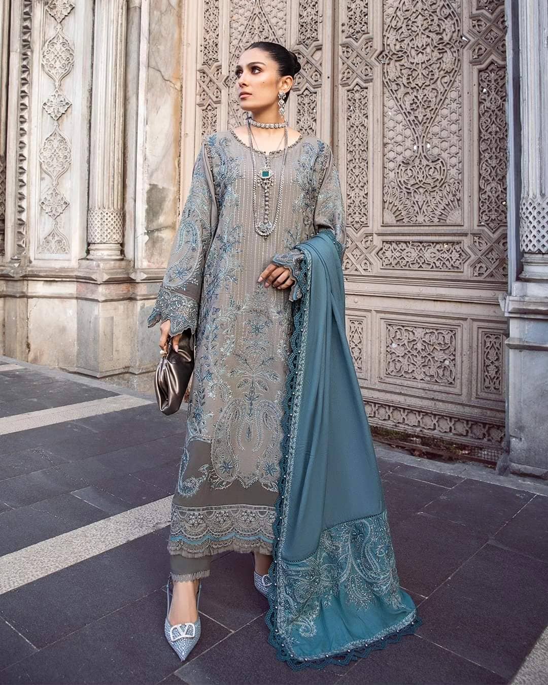 img_maria_b_linen_23_awwal_boutique