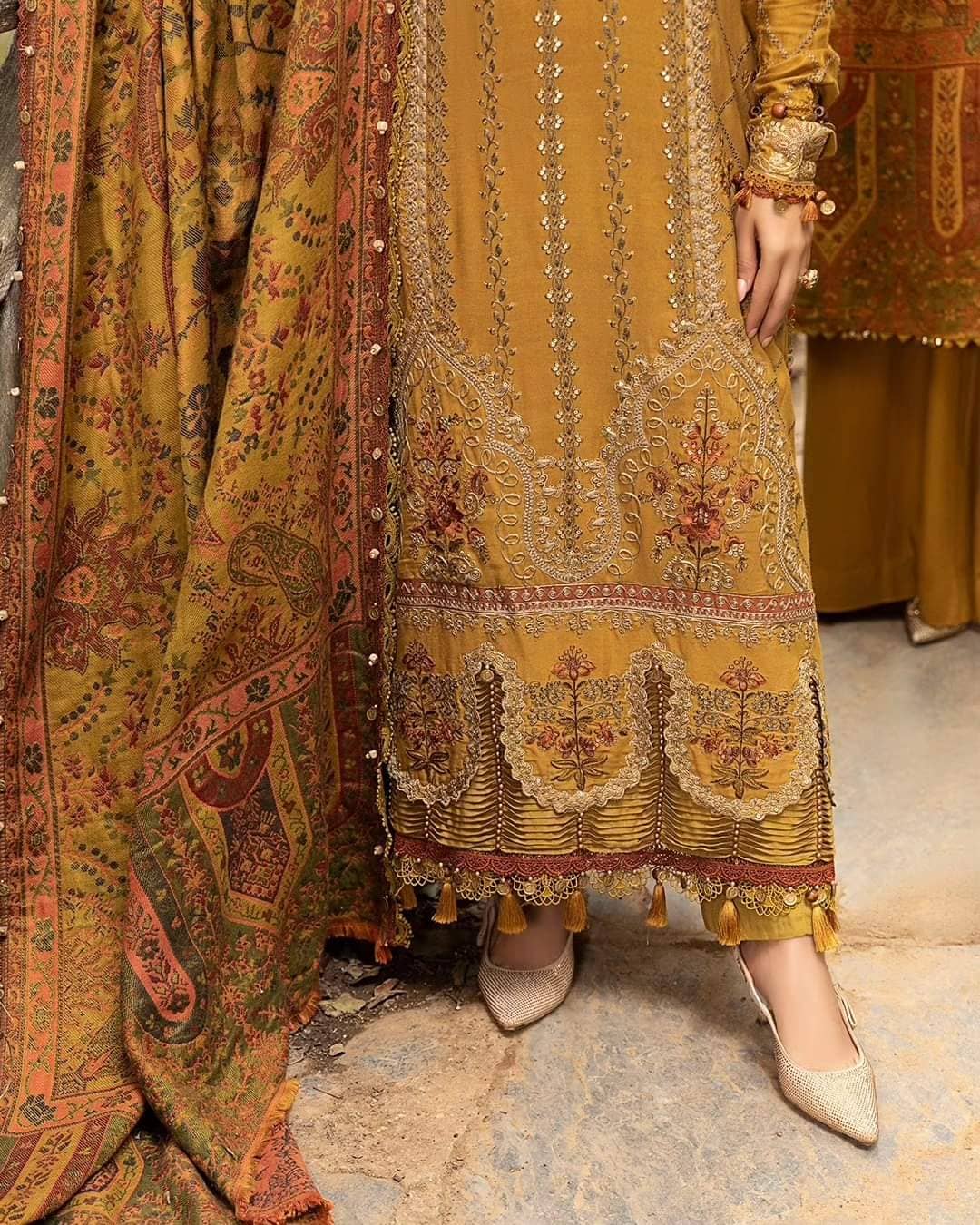 img_maria_b_linen_23_awwal_boutique