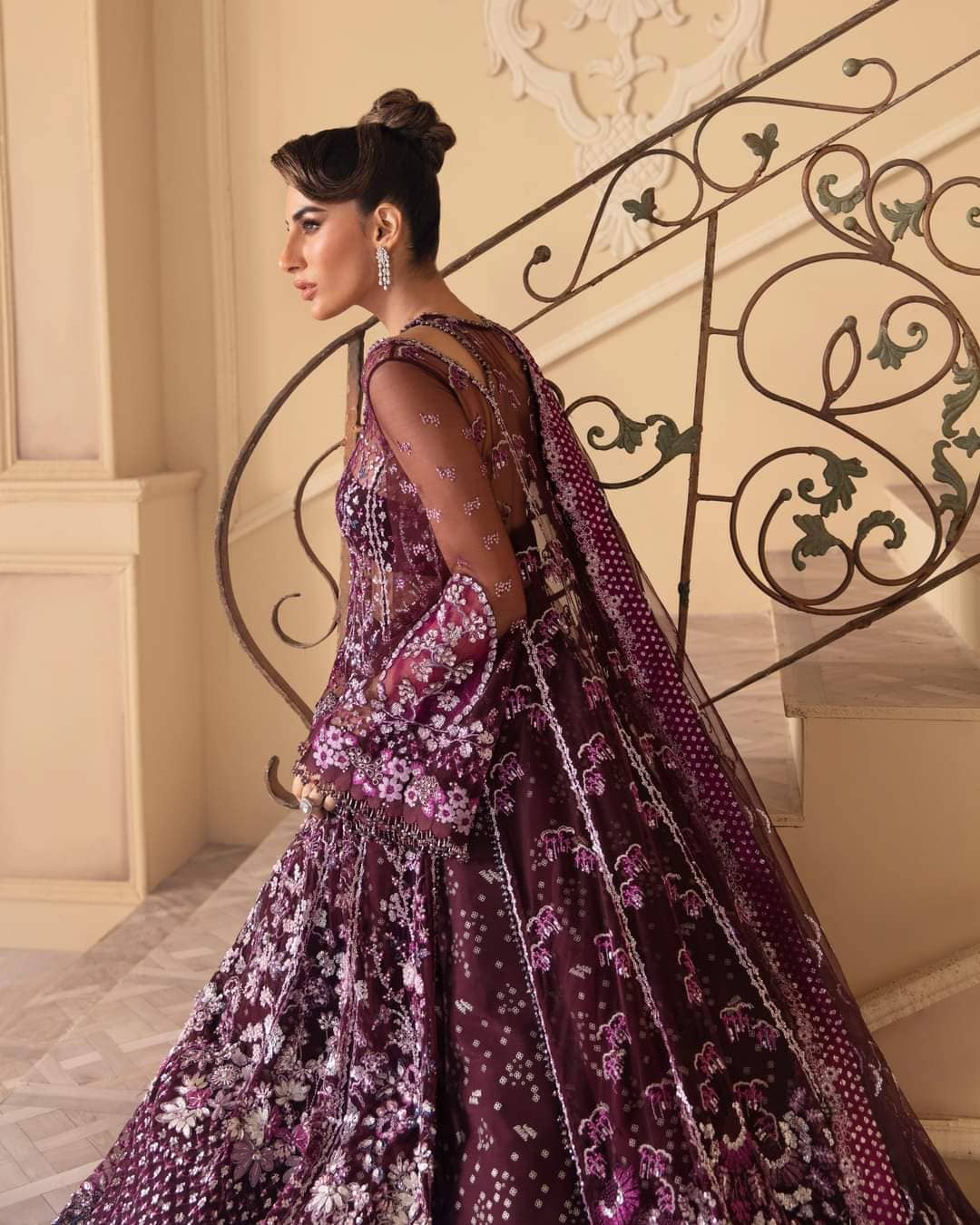 img_republic_womens_wear_wedding_couture_awwal_boutique