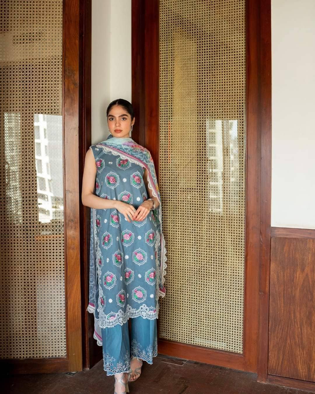 Img_spotted_in_saira_rizwan_awwal_boutique