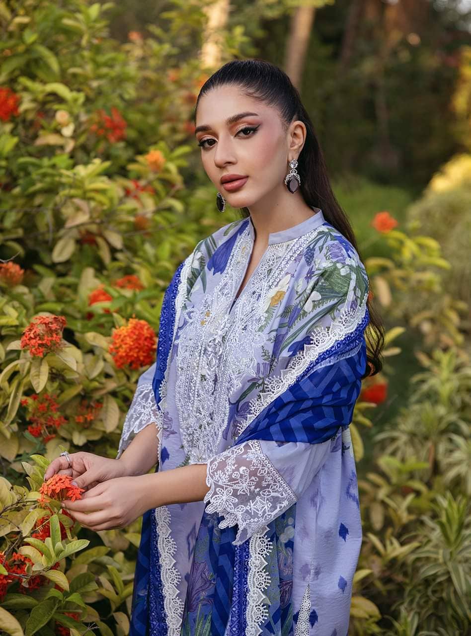 _zainab_chottani_tahra_lawn_awwal_boutique