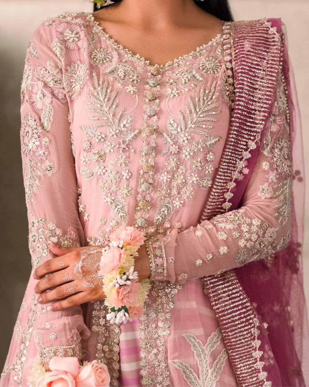 img_mushq_mastani_evening_awwal_boutique