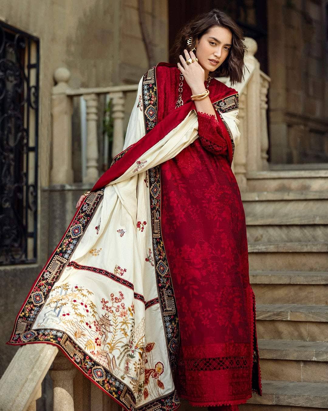 Restocked/Mushq Broadway/Flying Kiss