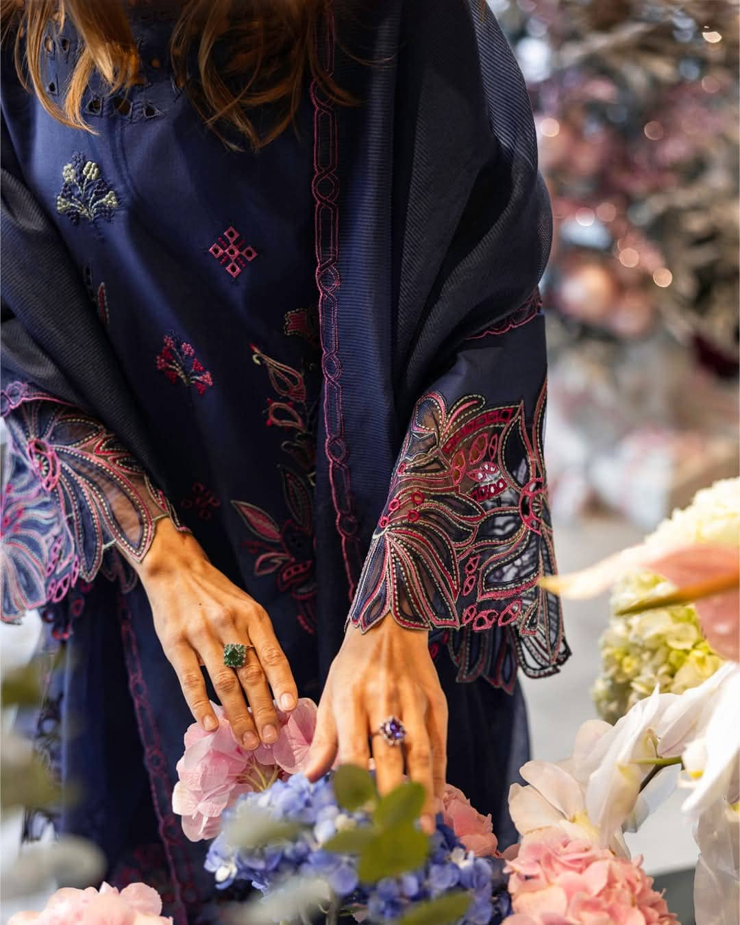 Rang Rasiya Carnation Lawn/Aqua/Navy Blue