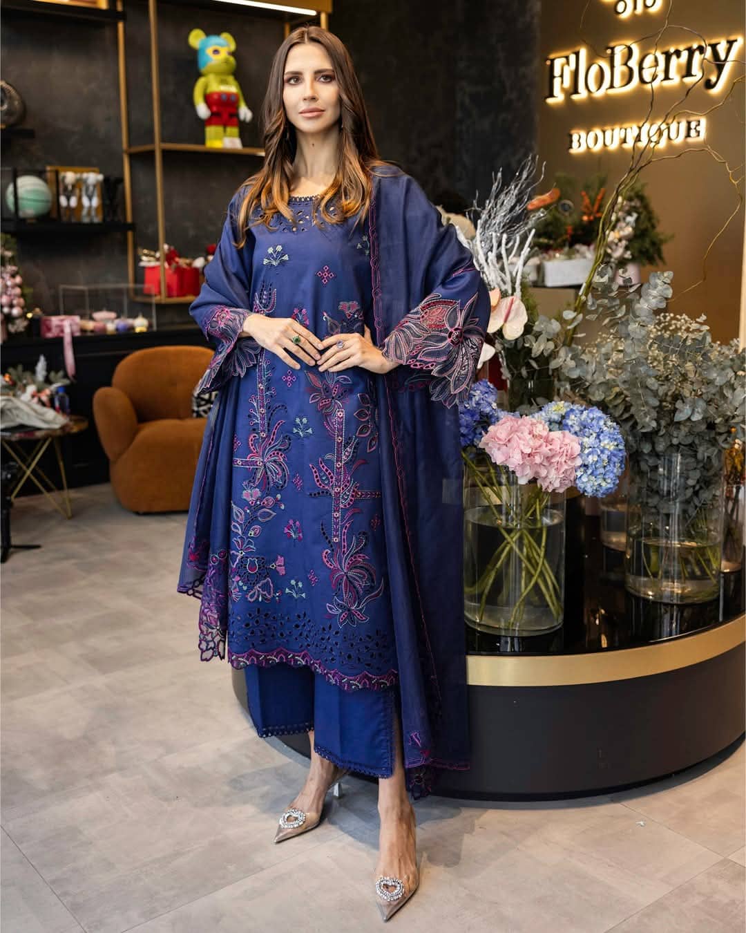 Rang Rasiya Carnation Lawn/Aqua/Navy Blue