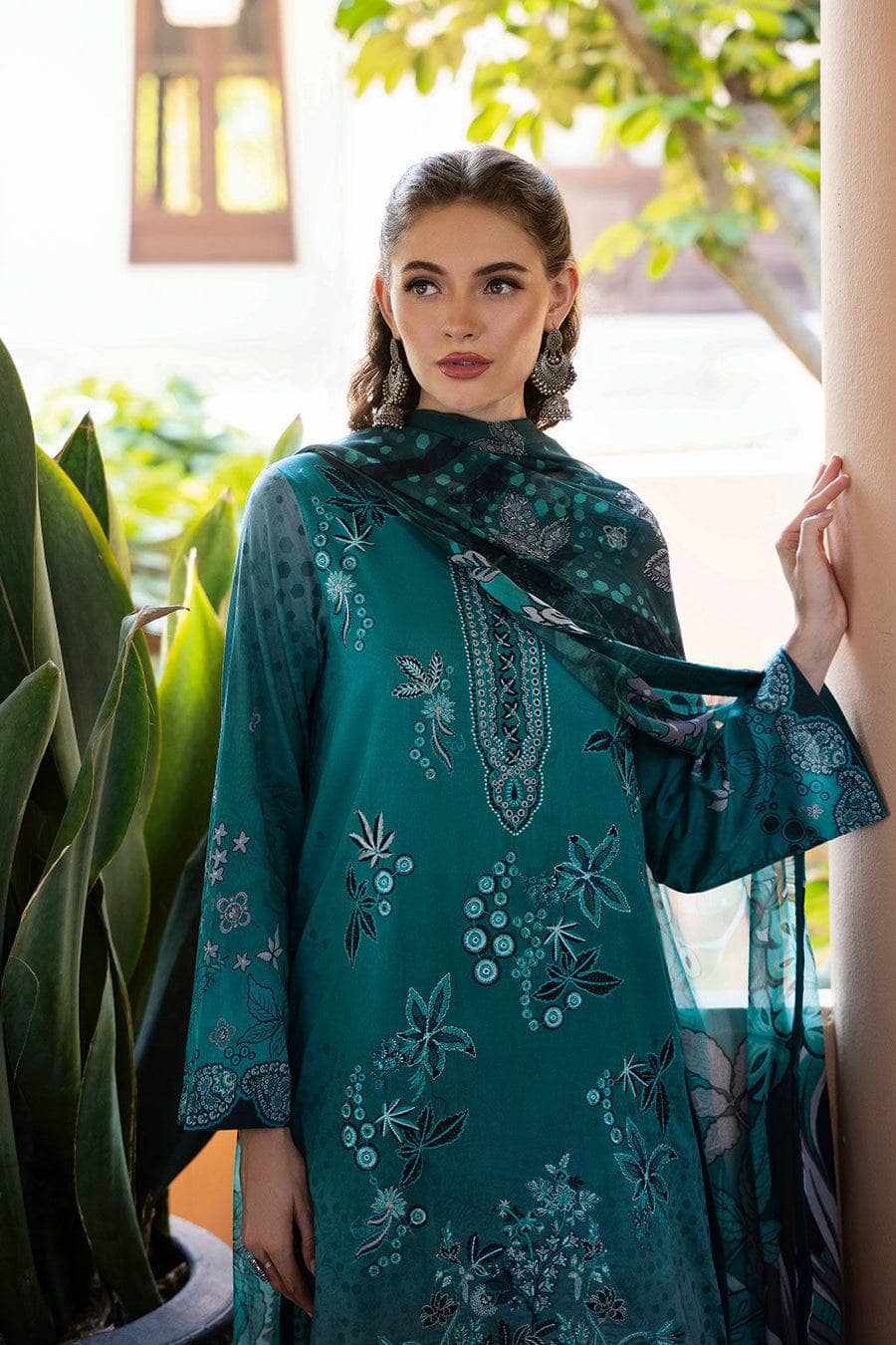 Ramsha Ghazal Lawn 25