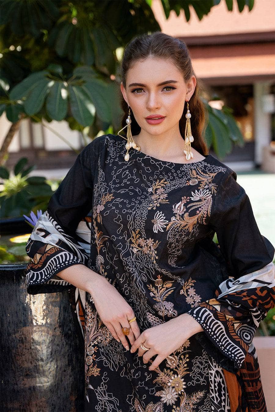 Ramsha Ghazal Lawn 25