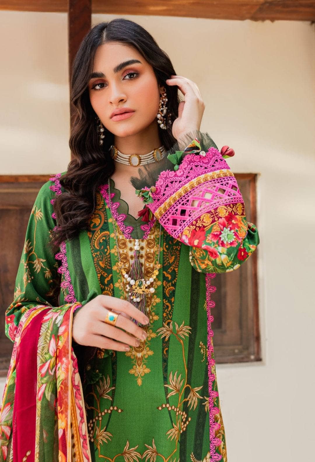 img_firdous_lawn_awwal_boutique