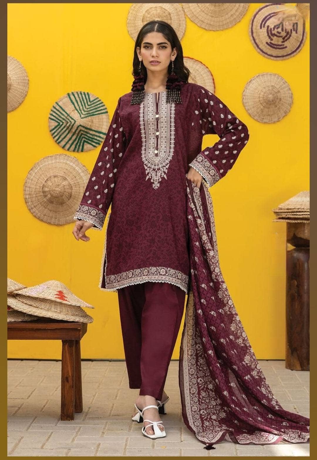 img_khaadi_lawn_24_awwal_boutique