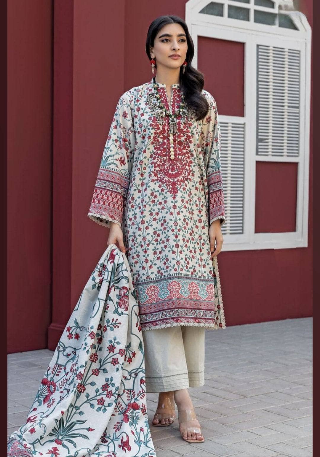 img_khaadi_lawn_24_awwal_boutique