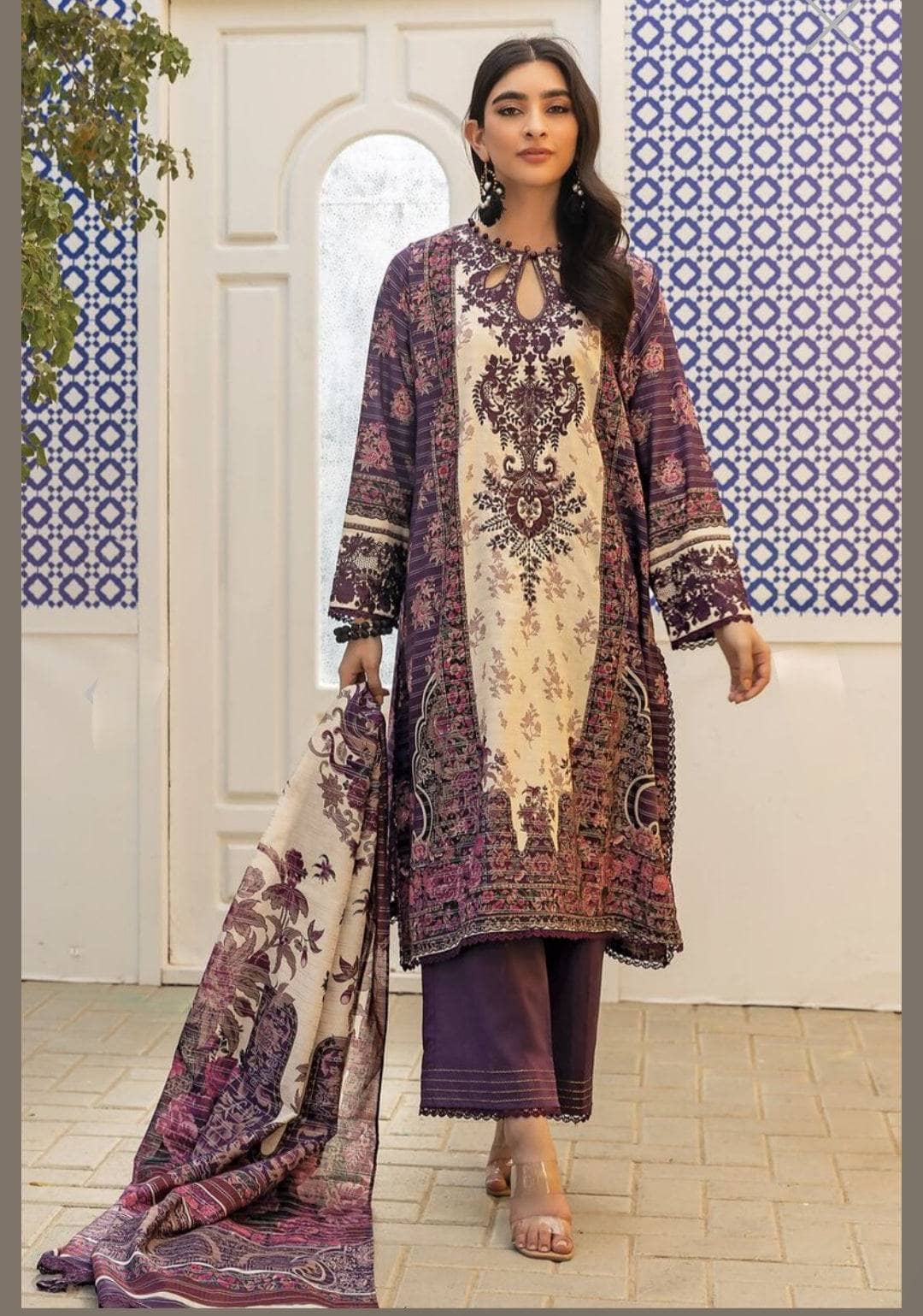 img_khaadi_lawn_24_awwal_boutique