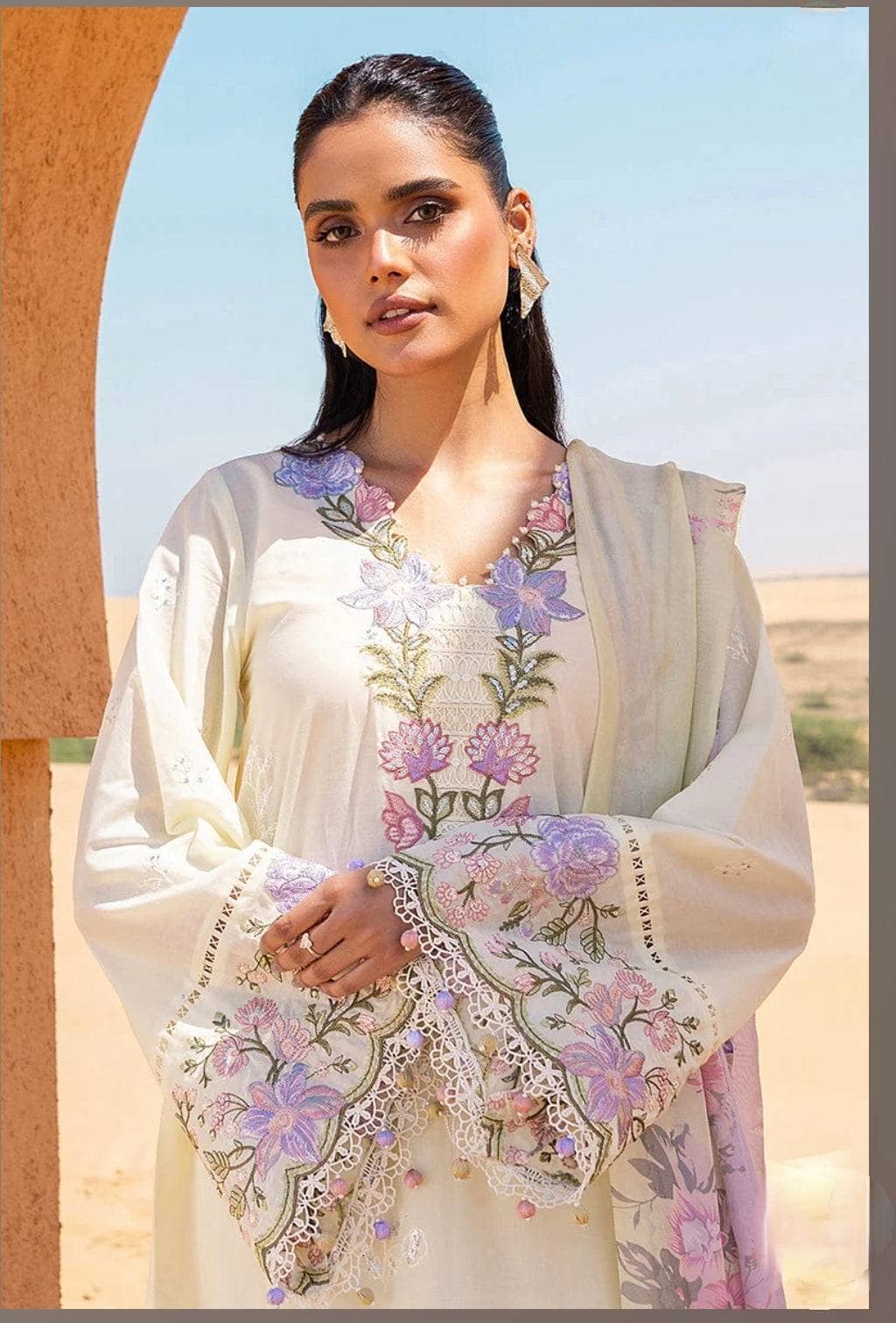 img_cross_stitch_eid_lawn_24_awwal_boutique