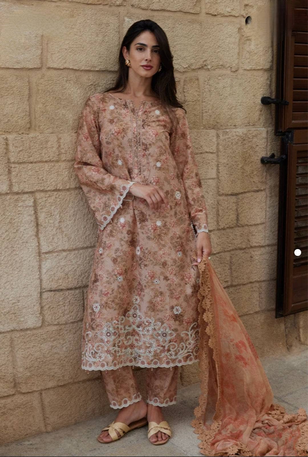 img_image_printkari_lawn_vol_2_awwal_boutique