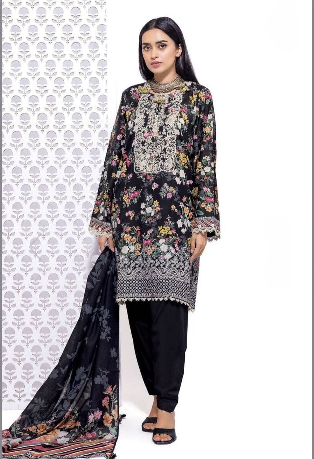 img_khaadi_lawn_24_awwal_boutique