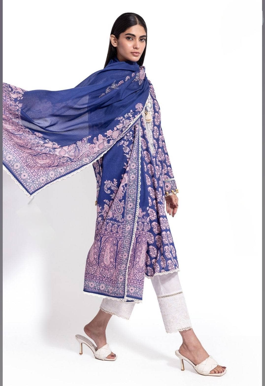 img_khaadi_lawn_24_awwal_boutique