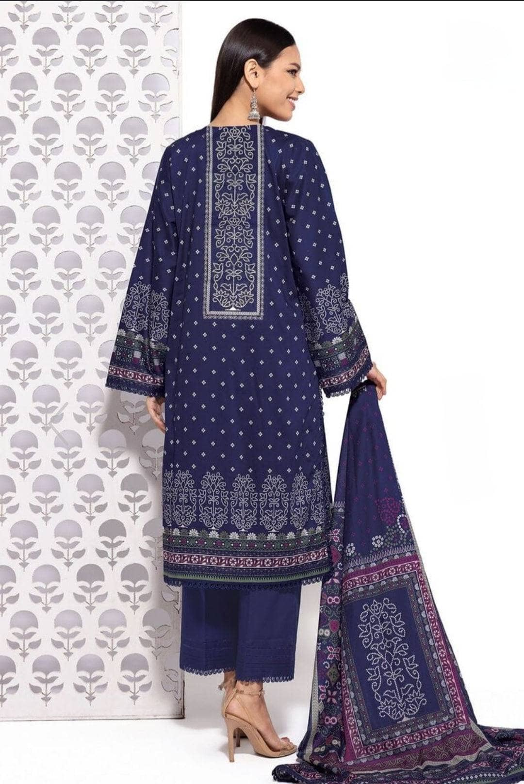 img_khaadi_lawn_24_awwal_boutique