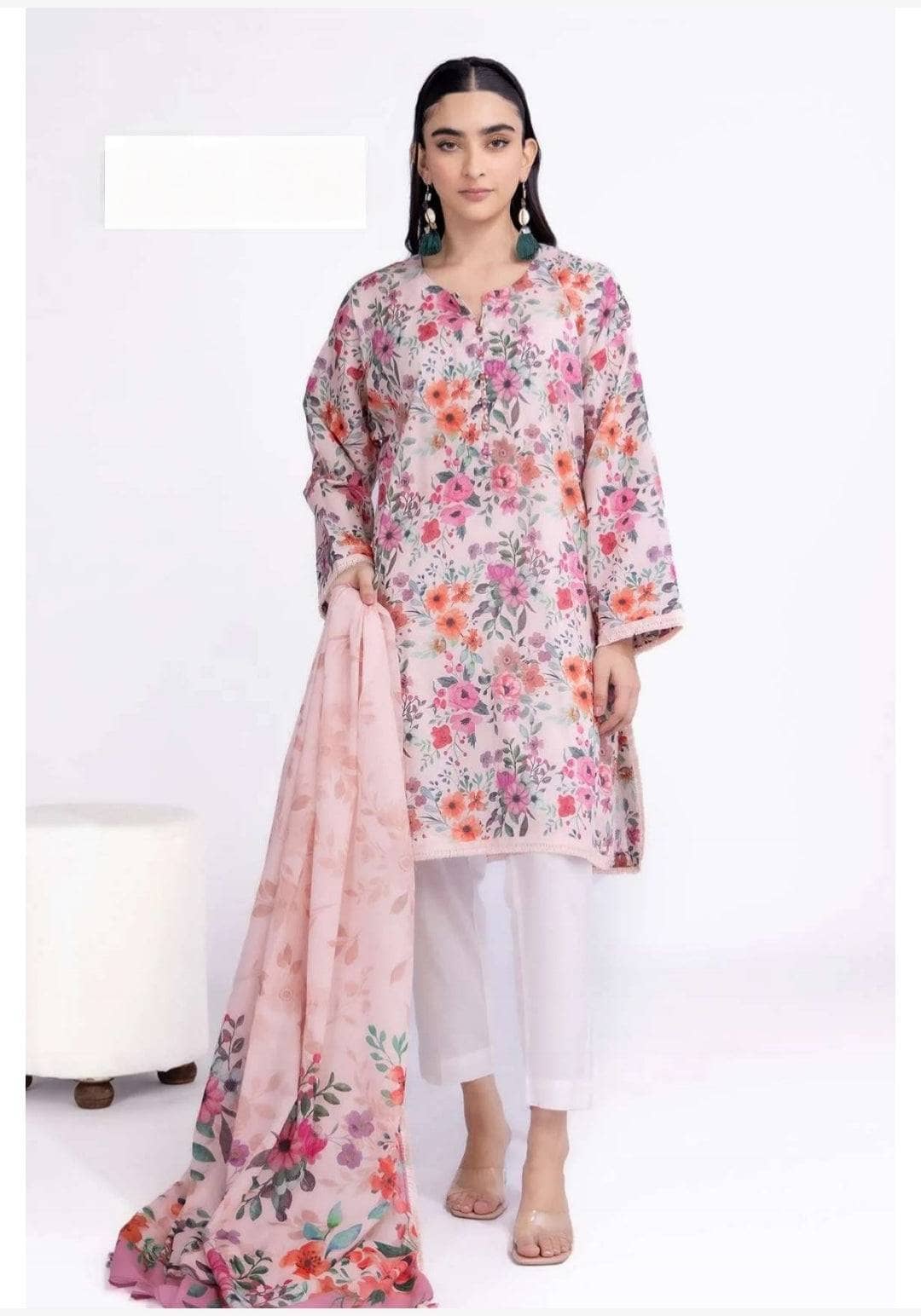 img_khaadi_lawn_25_awwal_boutique