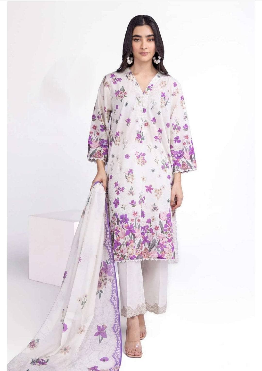 img_khaadi_lawn_25_awwal_boutique