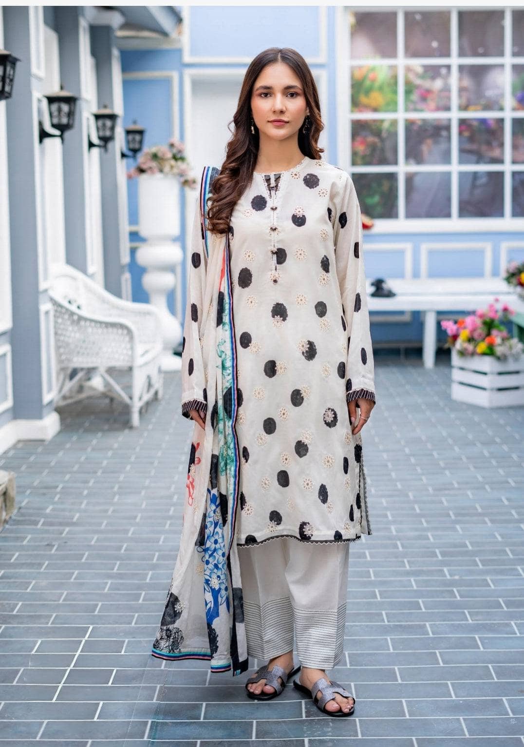 Guljee Alpine Aura/Economy Casuals