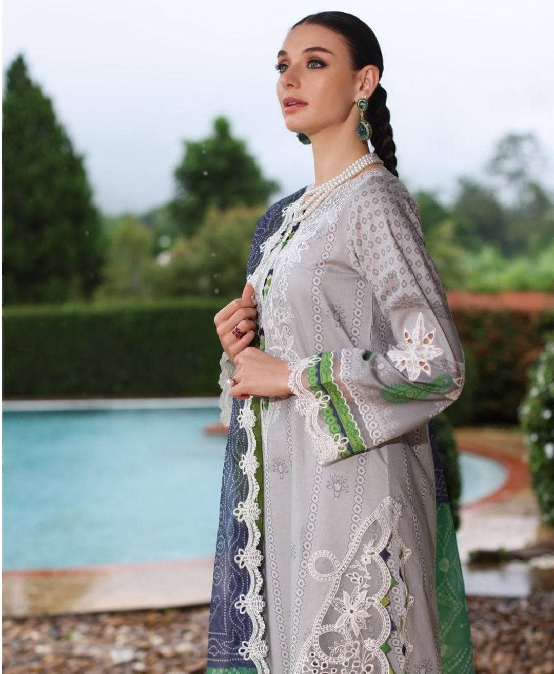 img_charizma_sheen_awwal_boutique