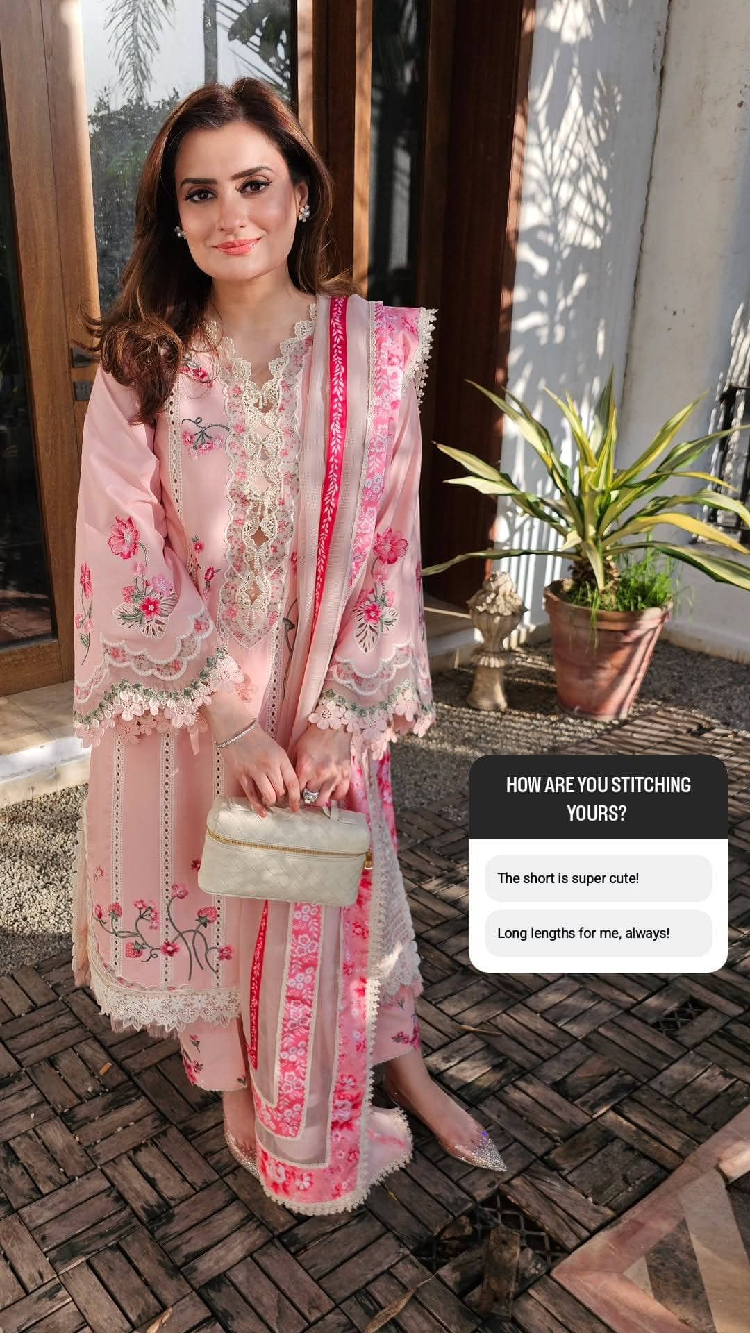 img_crimson_by_saira_shakira_awwal_boutique