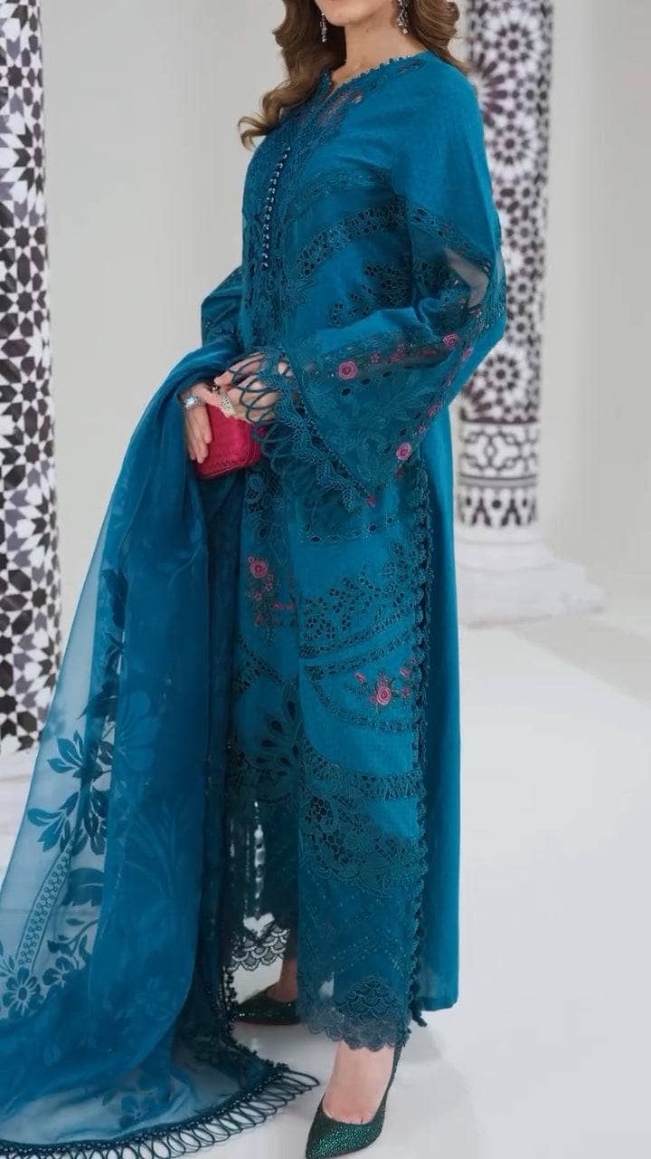 Restocked/Maria B Luxury Lawn 25/13B/Teal