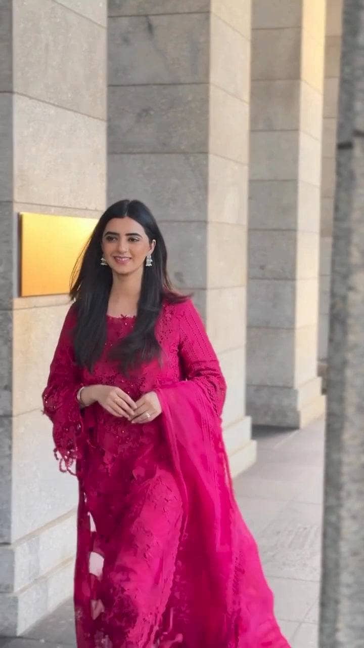 Spotted in Maria B Luxury Lawn 25/8A/Fuchsia Pink