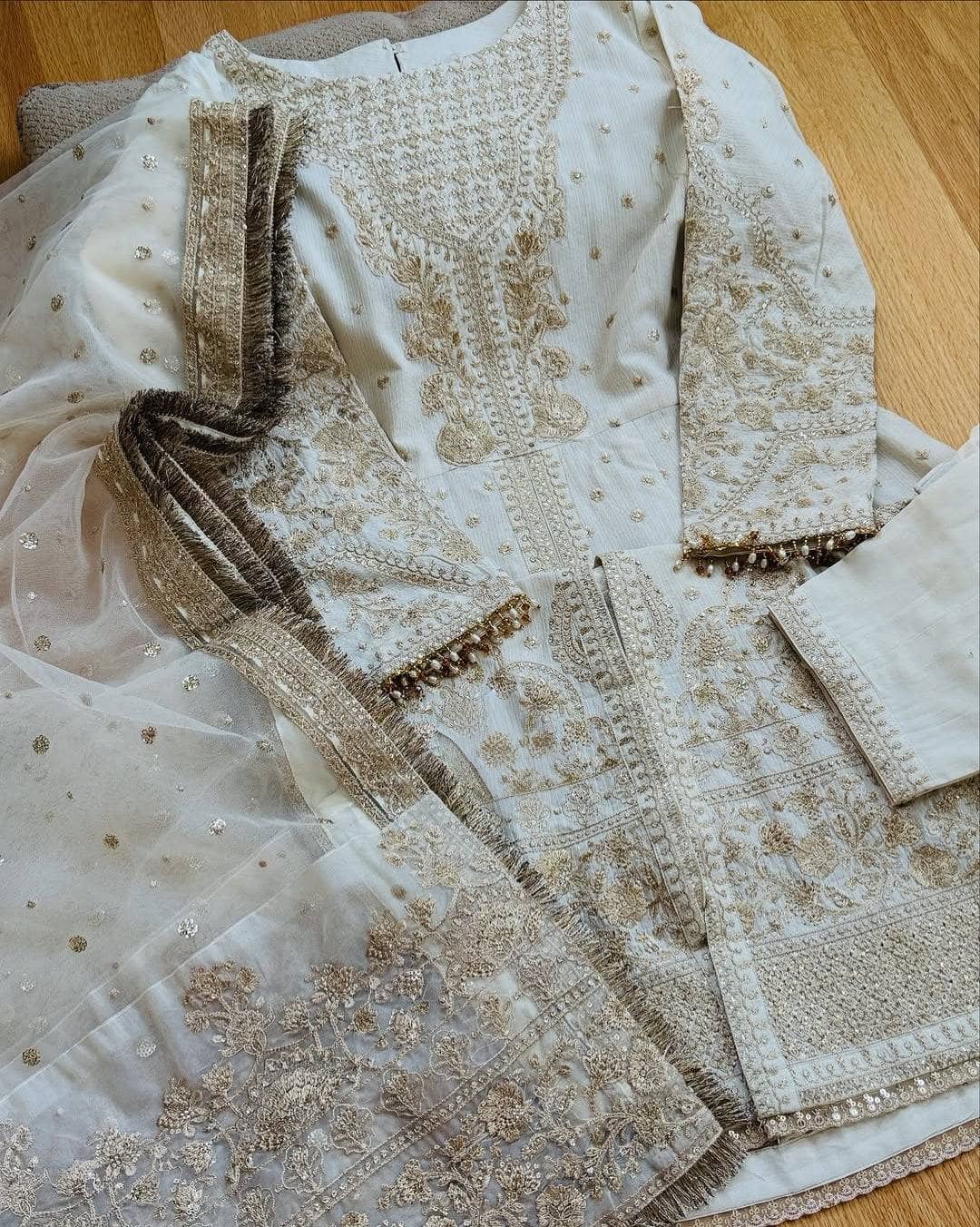 img_faiza_saqlain_awwal_boutique