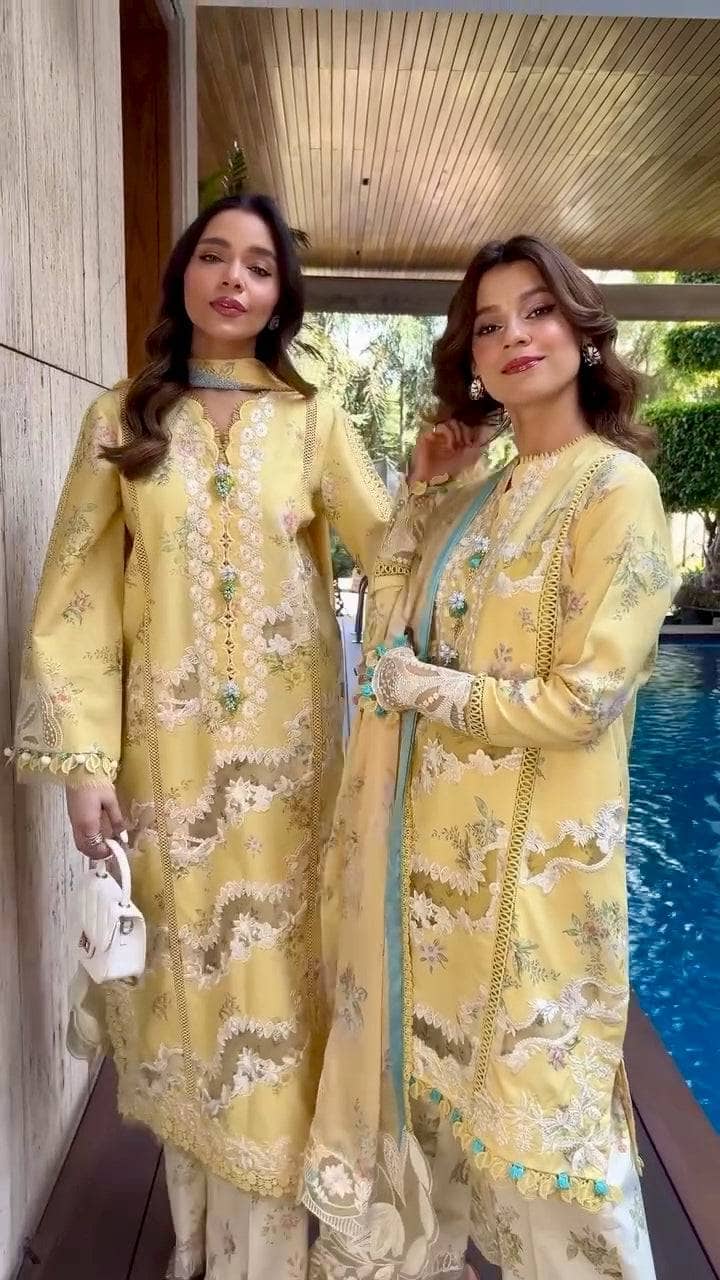 Spotted in Saira Shakira Lawn 25/SERENA-A/Macroon/Silk Dupatta