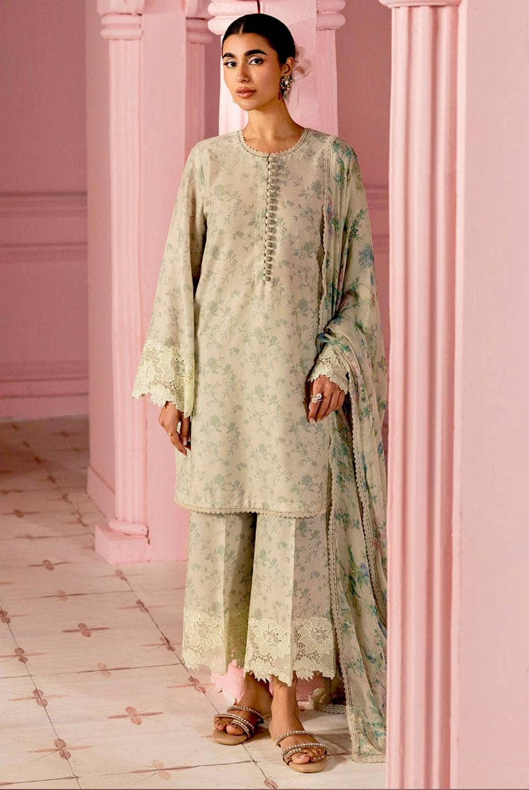 Cross Stitch Premium Lawn 25/Sage Gleam