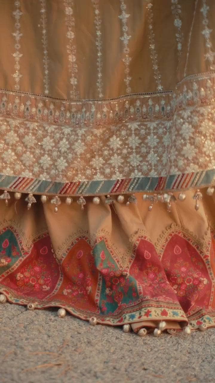 Spotted in Maria B Sateen/CST-810