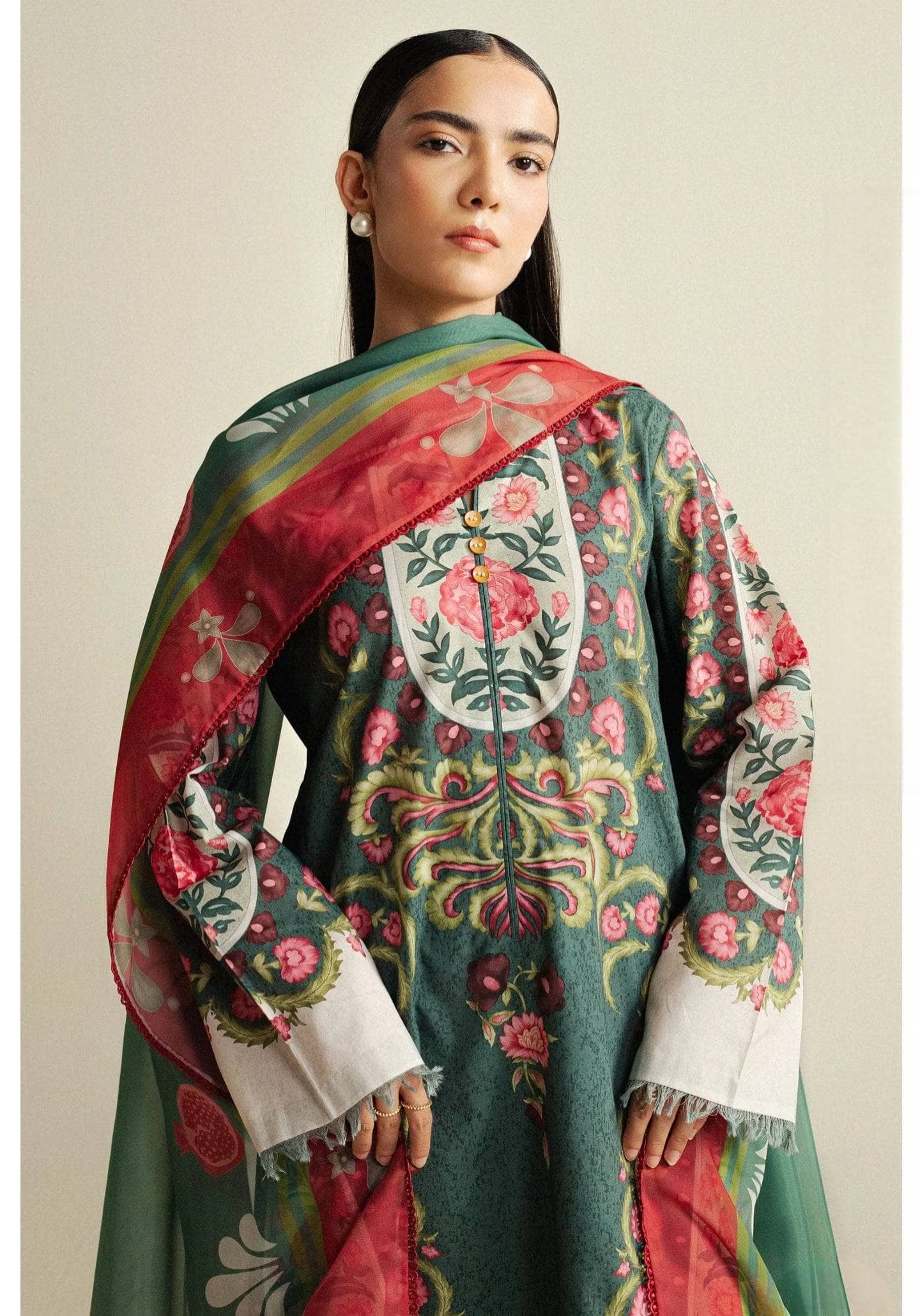 img_coco_fall_edit_zara_shahjahan_awwal_boutique