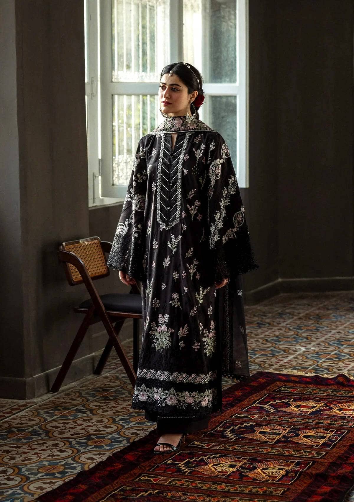 img_kahf_karandi_winter_awwal_boutique