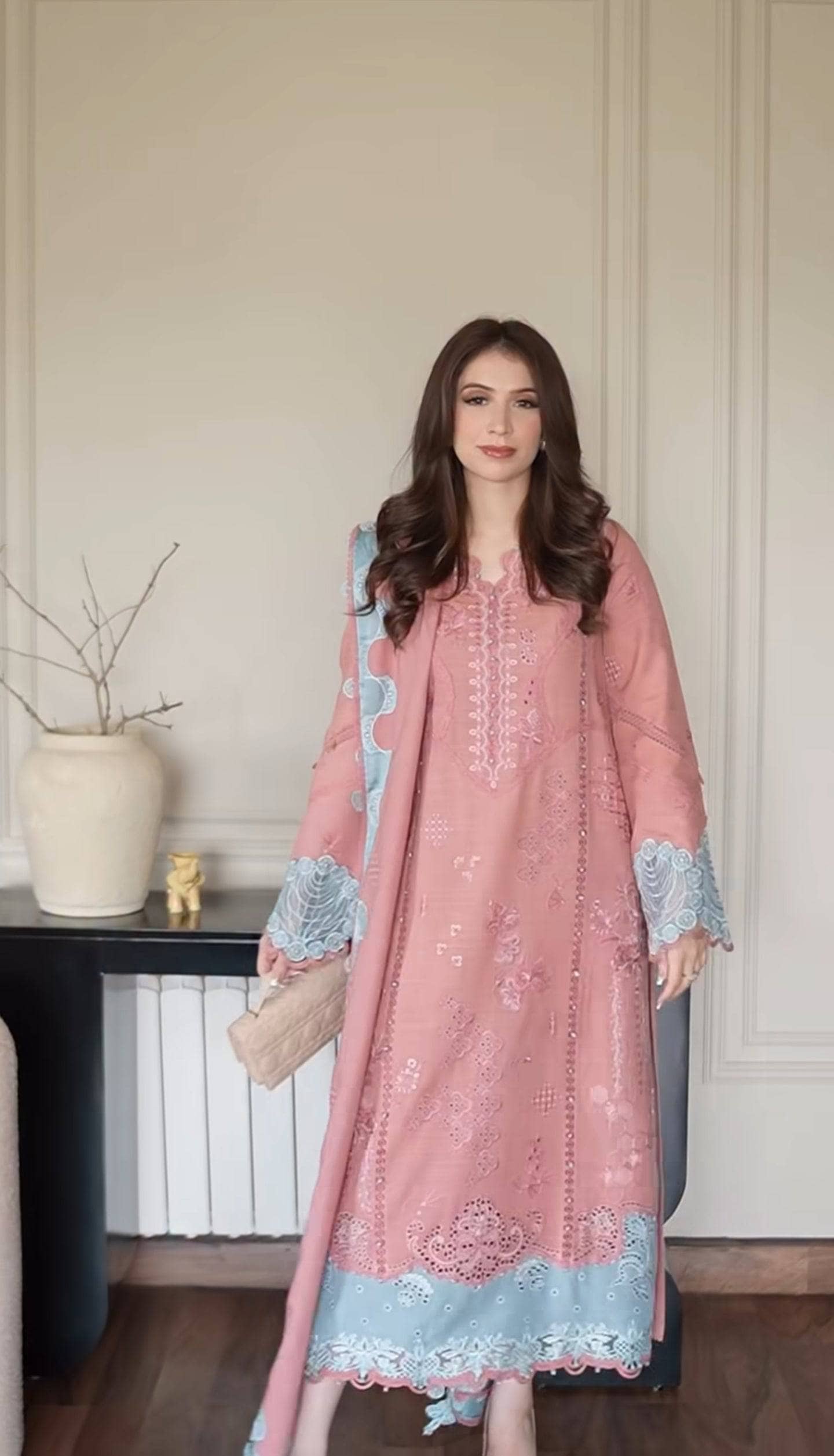 Spotted in Qalamkar Q Line Linen 25/Faye/KL 10